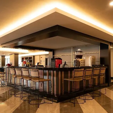 Aska Costa Club 度假村 5*
