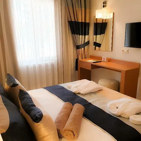 度假村 Aska Costa Club 5*